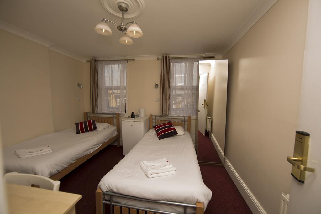 Royal Guest House 2 Hammersmith London Exteriör bild